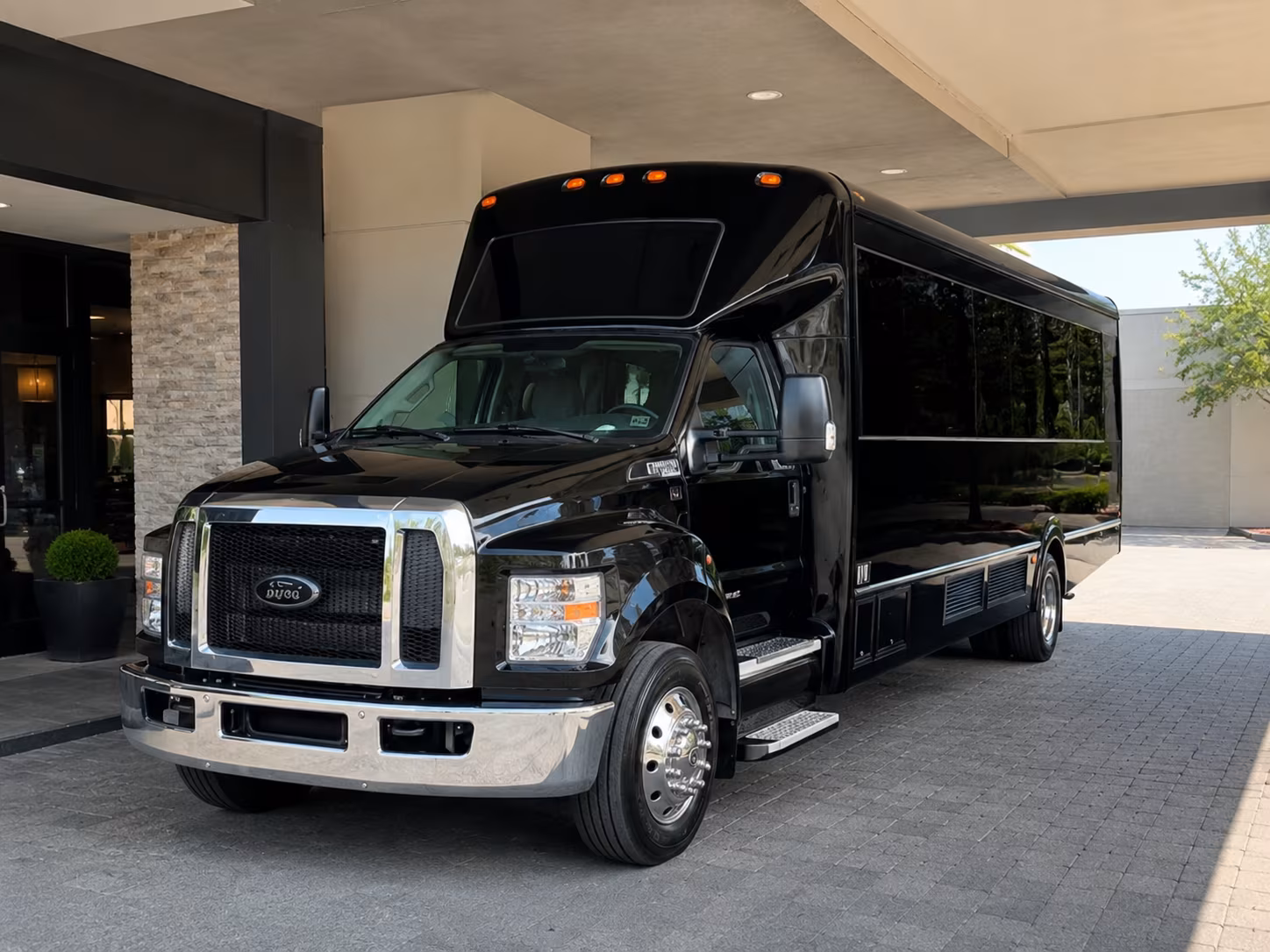hayward quinceanera sweet 16 party bus rental