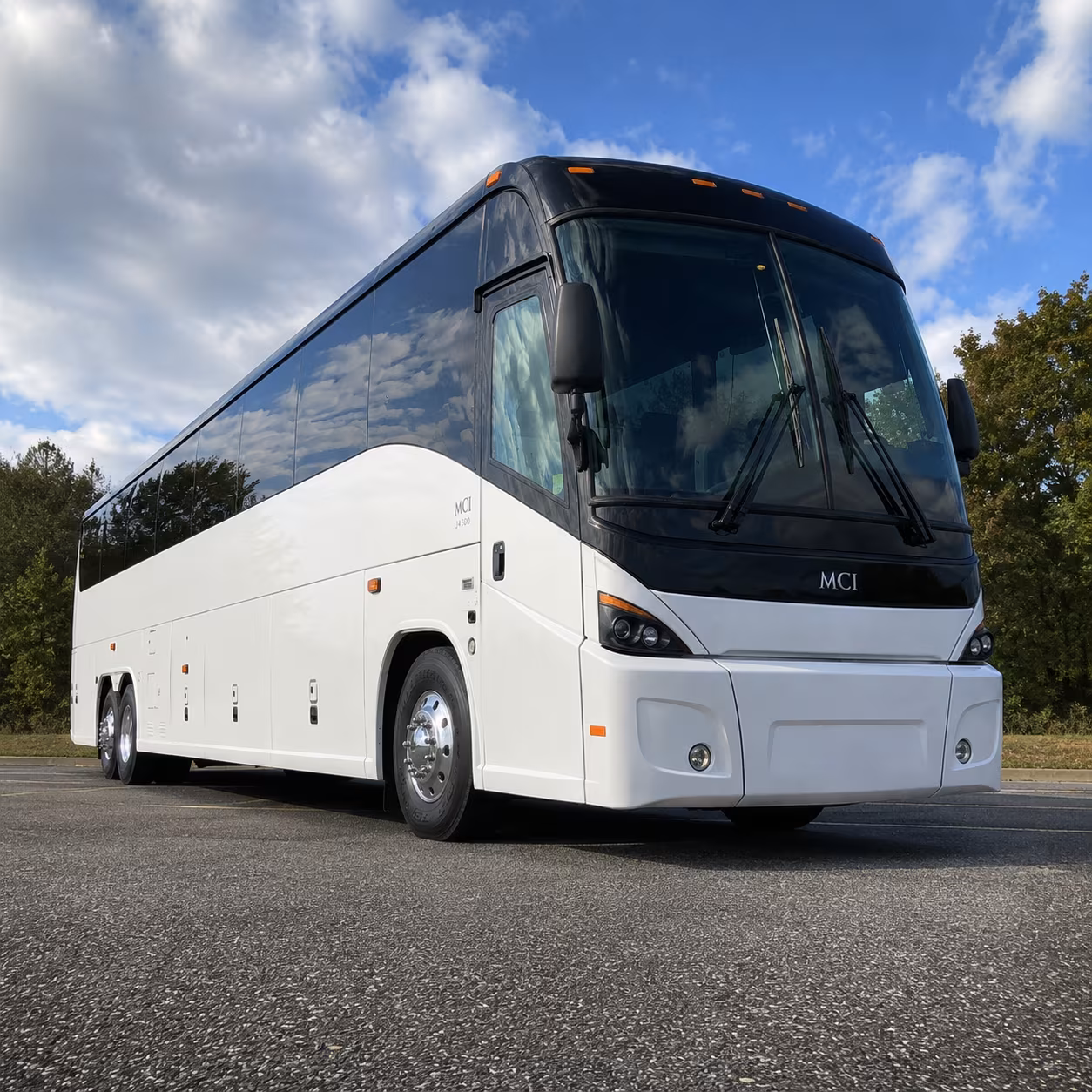 haywardcoachbuscompany com connects rotc programs and government training groups to the right bus